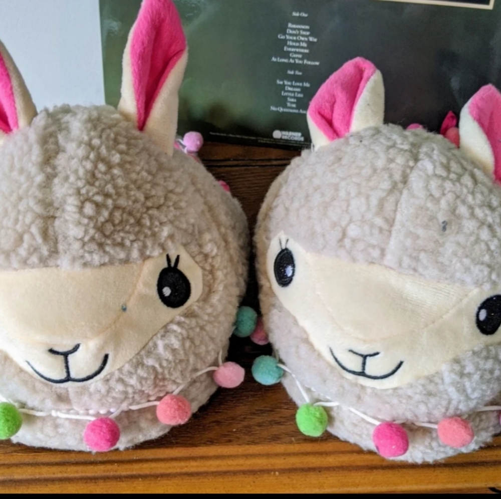 Plush Llama Slippers with Pom Pom Detail